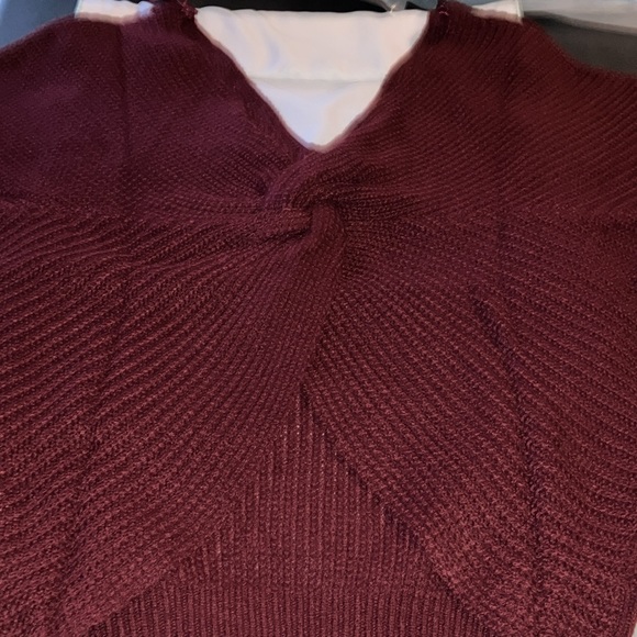 YOUR NEW FAVOURITE SWEATER ❤️ - Picture 10 of 12